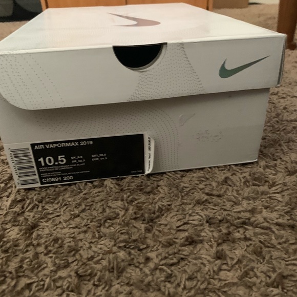 Vapormax 2019 - Picture 2 of 2
